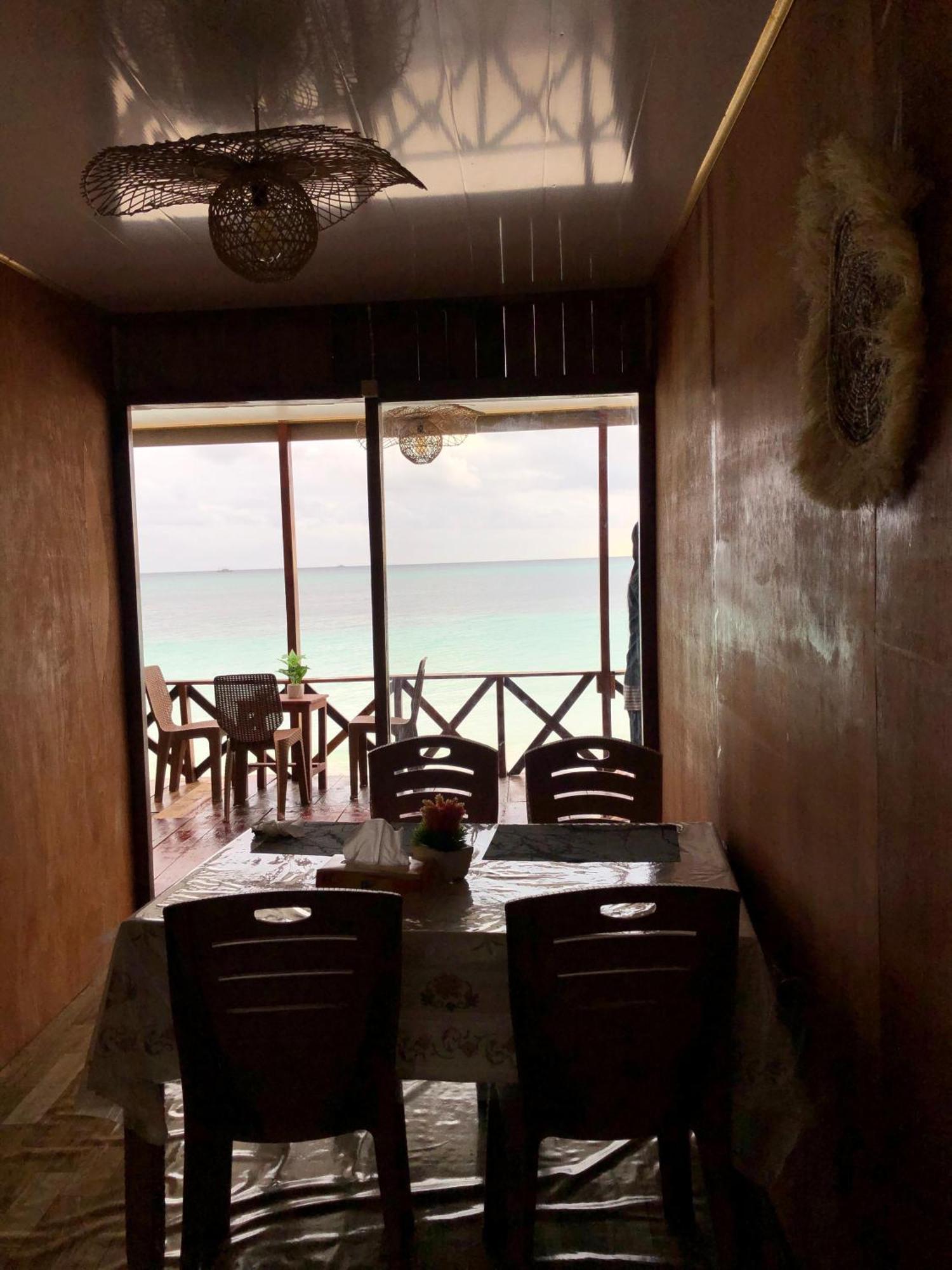 Yohana Cottage Tual エクステリア 写真