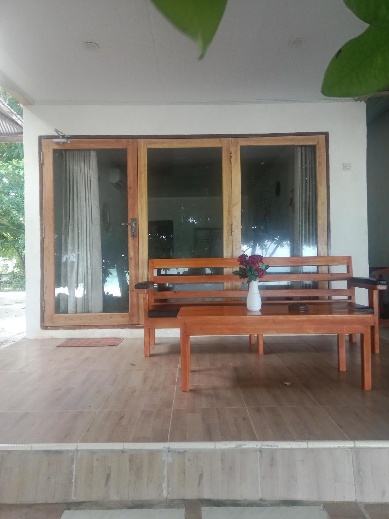 Yohana Cottage Tual エクステリア 写真